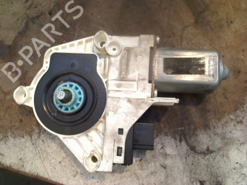 Rudehejsemotor forskærm venstre AUDI A6 C6 Avant (4F5) 2.0 TDI (136 hp) 31260206