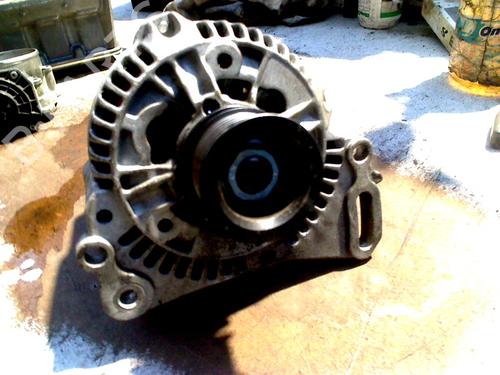 Generator VW TRANSPORTER T4 Bus (70B, 70C, 7DB, 7DK, 70J, 70K, 7DC, 7DJ) 1.9 TD (68 hp) 31066267