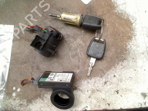 Used Ignition barrel Ignition barrel OPEL ZAFIRA A MPV (T98) 1.8 16V (F75) (125 hp) 33741005 33741005