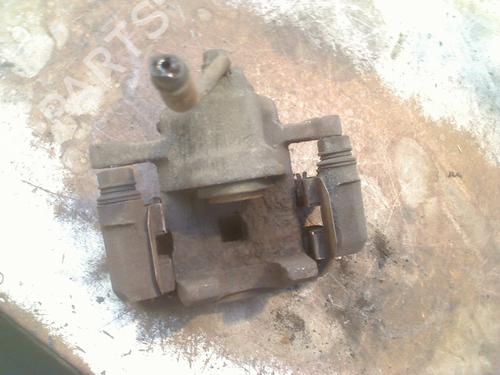 Højre bremsekaliber bag HYUNDAI i20 I (PB, PBT) 1.2 (78 hp) 31270196