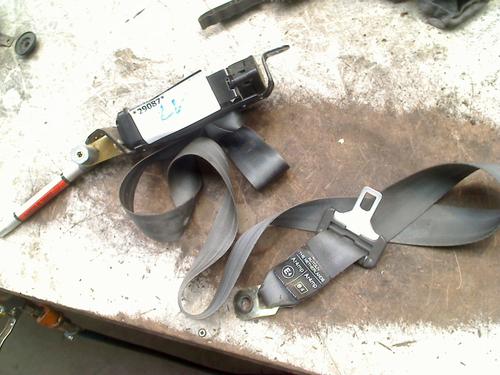 Used Front left seatbelt VOLVO S40 I (644) 1.8 (115 hp) 30462300