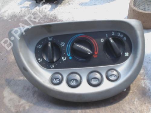 Used Climate control Climate control FORD KA (RB_) 1.3 i ROCAM (70 hp) 40538381 40538381