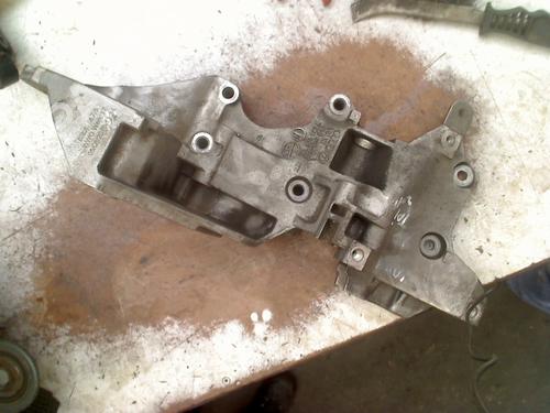 Used Engine mount Engine mount SEAT IBIZA IV (6J5, 6P1) 1.2 TDI (75 hp) 31174891 31174891