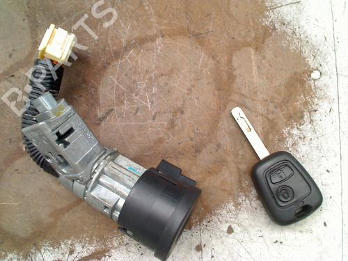 Used Ignition barrel Ignition barrel PEUGEOT 107 (PM_, PN_) 1.0 (68 hp) 36558759 36558759