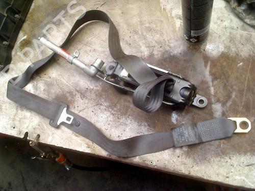 Used Front left seatbelt VOLVO S40 I (644) 1.6 (109 hp) 30462296