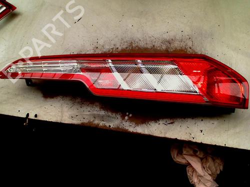 Used Right taillight Right taillight 32443479 32443479