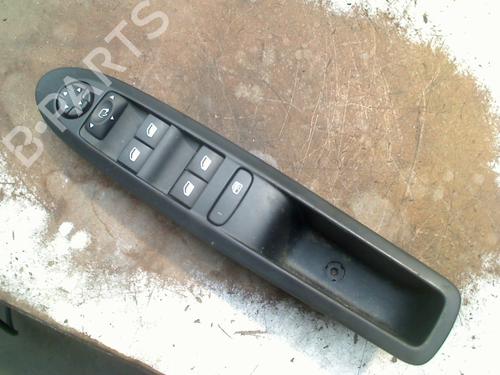 Kombi Kontakt / Stilkkontakt CITROËN C4 II (NC_) 1.2 THP 130 (NCHNYM, NCHNYT) (130 hp) 31259928