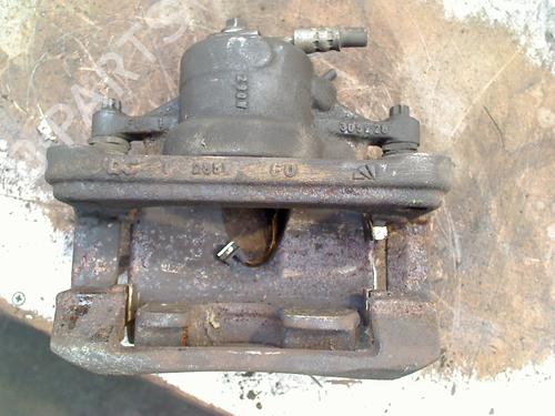 Højre bremsekaliber foran MERCEDES-BENZ A-CLASS (W177) A 200 (177.087) (163 hp) 31270272