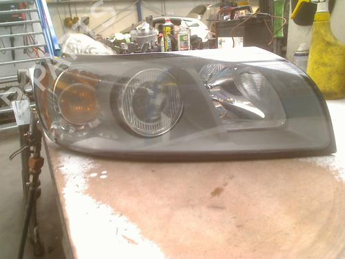 Lyskaster høyre Lyskaster høyre VOLVO V50 (545) 2.4 (140 hp) 33956415 33956415