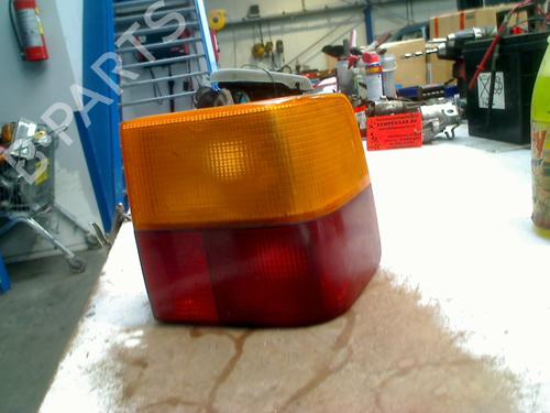 Used Right taillight AUDI 80 B2 Saloon (811, 813, 814, 819, 853) 1.6 (75 hp) 27642056