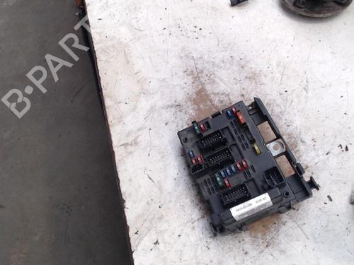 Used Control unit Control unit PEUGEOT 307 Break (3E) 1.4 (75 hp) 21936180 21936180