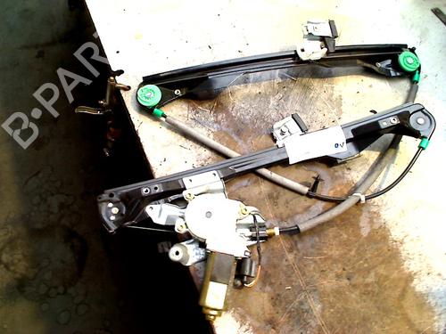 Used Front right window mechanism FORD FOCUS I (DAW, DBW) 1.6 16V (100 hp) 31260135