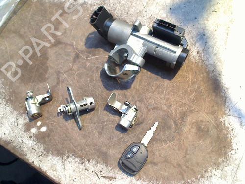 Used Ignition barrel Ignition barrel CHEVROLET SPARK (M300) 1.0 (68 hp) 32737978 32737978