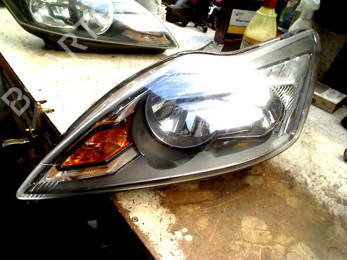Used Left headlight FORD FOCUS II Turnier (DA_, FFS, DS) 1.6 (100 hp) 30624688