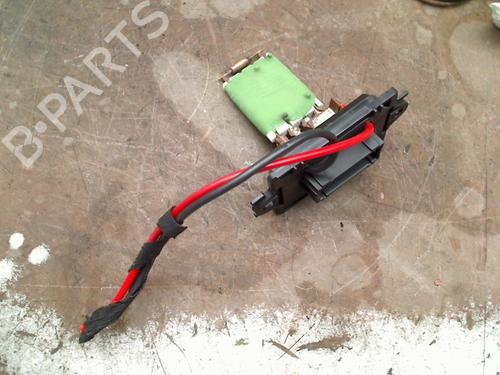 Used Heater resistor Heater resistor RENAULT TWINGO II (CN0_) 1.2 16V (CN04, CN0B) (75 hp) 33270306 33270306