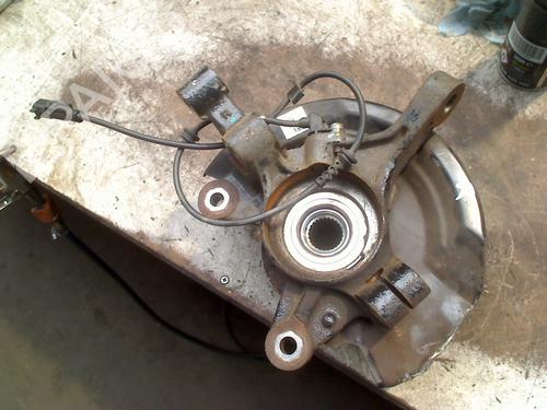 Used Right front steering knuckle OPEL KARL (C16) 1.0 (75 hp) 30544180