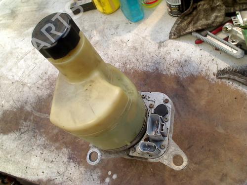 Used Steering pump Steering pump VOLVO C70 II Convertible (542) T5 (230 hp) 32773388 32773388