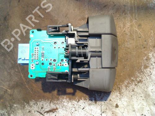 Used Switch Switch RENAULT SCÉNIC II (JM0/1_) 1.6 (JM0C, JM0J, JM1B) (113 hp) 32738030 32738030