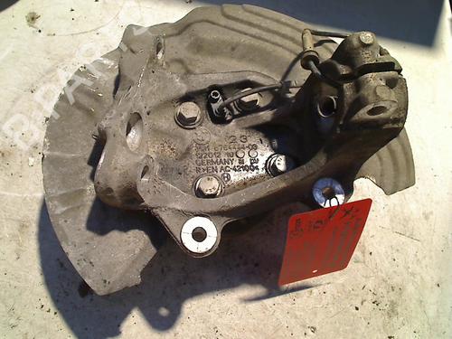 Used Right front steering knuckle Right front steering knuckle 21913773 21913773