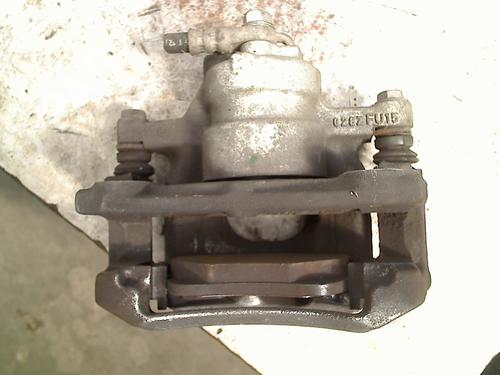 left-front-brake-caliper-peugeot-108-10-vti-72-2014-21931138 main image