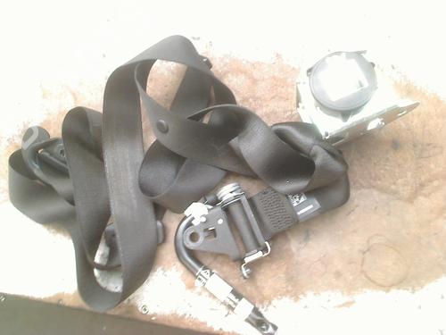 Used Front left seatbelt Front left seatbelt BMW 5 Touring (F11) 530 d (258 hp) 36492233 36492233