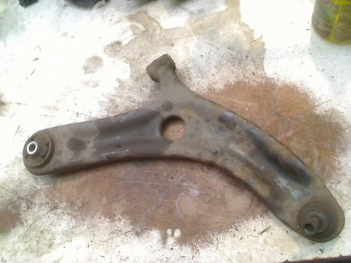 Used Right front suspension arm HYUNDAI i20 I (PB, PBT) 1.2 (78 hp) 29160231