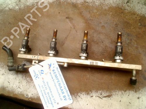Used Injection rail Injection rail 38463997 38463997