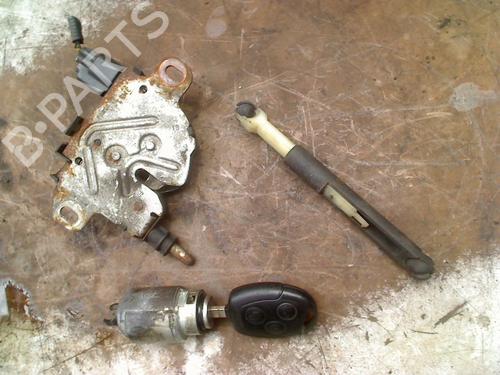 Fechadura do capot FORD FOCUS II Turnier (DA_, FFS, DS) 1.6 (100 hp) 31147488