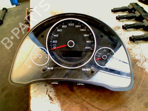Used Instrument cluster Instrument cluster 32752566 32752566