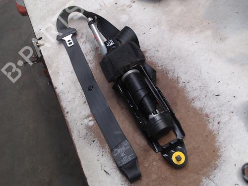 Used Front right seatbelt VOLVO C30 (533) 1.8 (125 hp) 25724748
