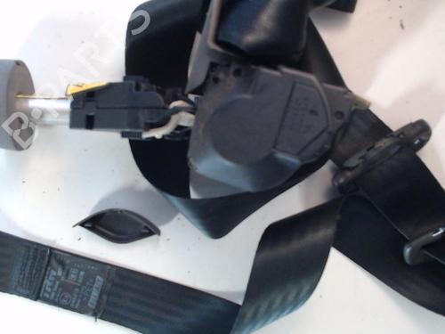 Used Front left seatbelt Front left seatbelt FIAT PUNTO (176_) 60 1.2 (176AP, 176AR, 176AQ, 176BB) (60 hp) 21911958 21911958