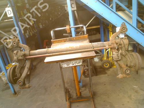 Used Rear axle PEUGEOT 206 Hatchback (2A/C) 1.4 i (75 hp) 30320506