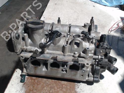 Used Cylinder head VW UP! (121, 122, BL1, BL2, BL3, 123) 1.0 (60 hp) 23273344