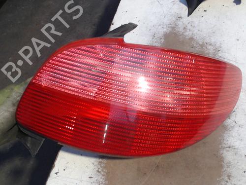 Used Right taillight PEUGEOT 206 Hatchback (2A/C) 1.6 16V (109 hp) 23233391