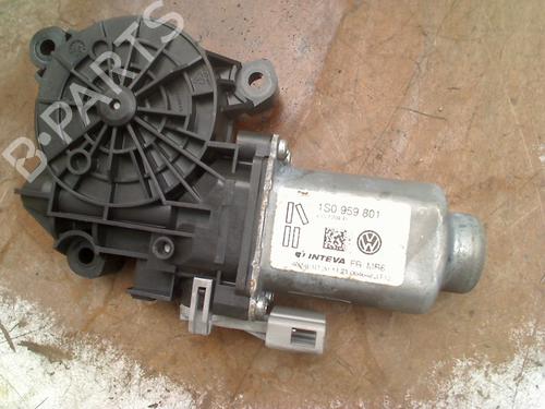 right-front-window-motor-vw-up-121-122-bl1-bl2-bl3-123-2011-34719273 main image