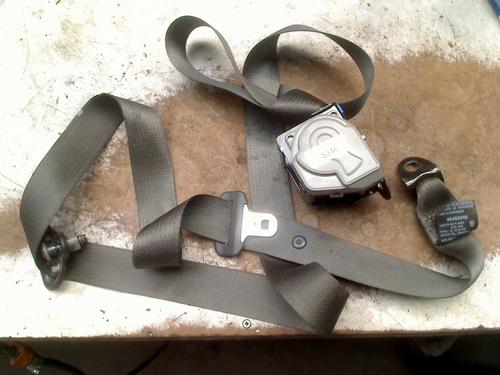 Used Rear left seatbelt CHEVROLET SPARK (M300) 1.0 LPG (65 hp) 33021794