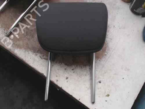 Used Headrest Headrest TOYOTA YARIS (_P13_) 1.3 (NSP130_, NSP130) (99 hp) 39720270 39720270