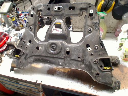 Puente delantero MERCEDES-BENZ A-CLASS (W177) A 200 (177.087) (163 hp) 32871757