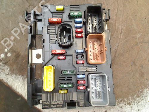 Dør styreenhet PEUGEOT 207 (WA_, WC_) 1.6 16V (109 hp) 33001271