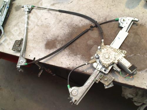 Used Front left window mechanism PEUGEOT 206 CC (2D) 1.6 16V (2DNFUF, 2DNFUR) (109 hp) 31294148