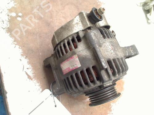 Used Alternator Alternator TOYOTA YARIS (_P1_) 1.0 (SCP10_, SCP10R) (68 hp) 36558744 36558744