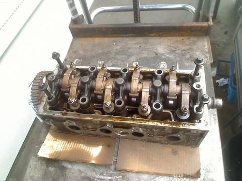 Used Cylinder head Cylinder head PEUGEOT 207 (WA_, WC_) 1.4 (73 hp) 36116158 36116158
