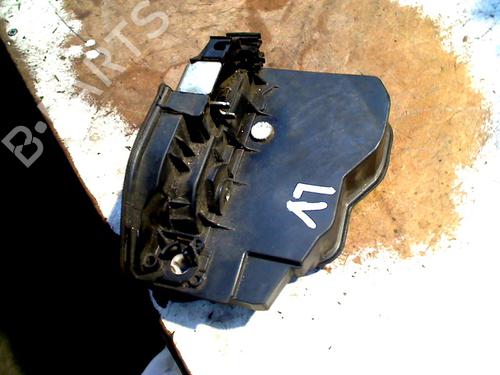 Venstre fortil lås BMW 1 (F20) 118 d (150 hp) 31177232