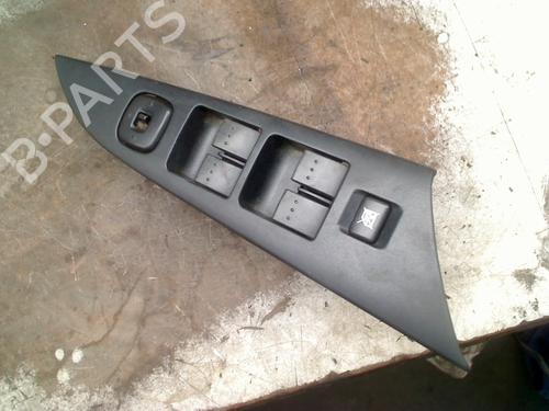 Interruttore Interruttore MAZDA 3 Saloon (BK) 2.0 (BKEP) (150 hp) 33984778 33984778