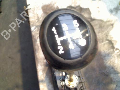 Schaltknauf für TOYOTA AYGO (_B1_) 1.0 (KGB10_, KGB10R) (68 hp) 33045045