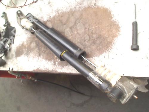 Used Right rear shock absorber VOLVO V50 (545) 1.8 (125 hp) 32738089