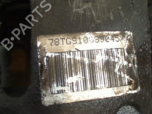 Left front brake caliper PEUGEOT 208 I (CA_, CC_) 1.2 VTI 82 | BP31270262M105