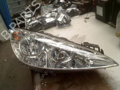Used Right headlight Right headlight PEUGEOT 308 I (4A_, 4C_) 1.6 16V (120 hp) 36274670 36274670