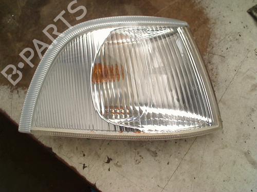 Clignotant avant droit Clignotant avant droit VOLVO V40 Estate (645) 1.8 (115 hp) 36569013 36569013