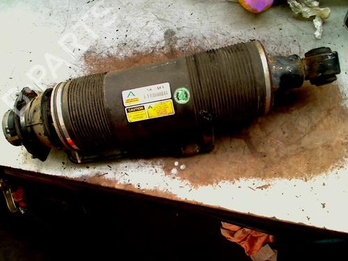 Højre bagtil støddæmper MERCEDES-BENZ SL (R230) 500 (230.475) (306 hp) 33022072